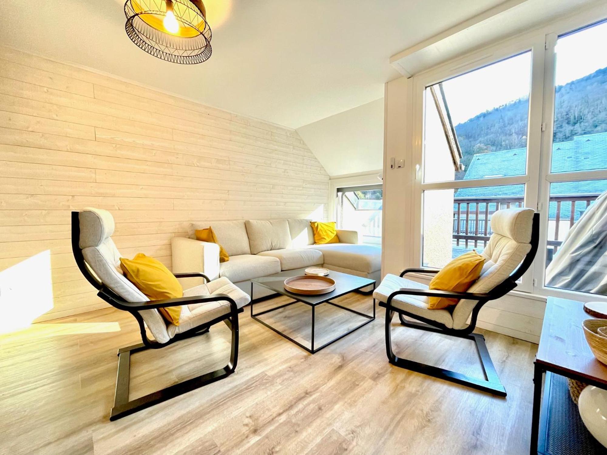 Centre Village Appartement 3 Chambres Avec Terrasse Jusqu'A 6 Personnes Saint-Lary-Soulan Exterior photo